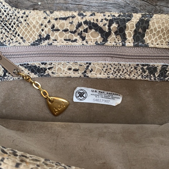 Brio Clutch - Picture 5 of 7